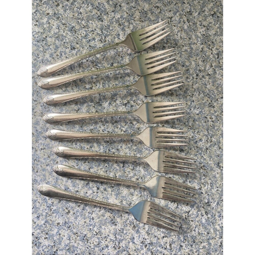 Wm Rogers Exquisite (Silverplate, 1940) Set 8 Dinner Forks 7”